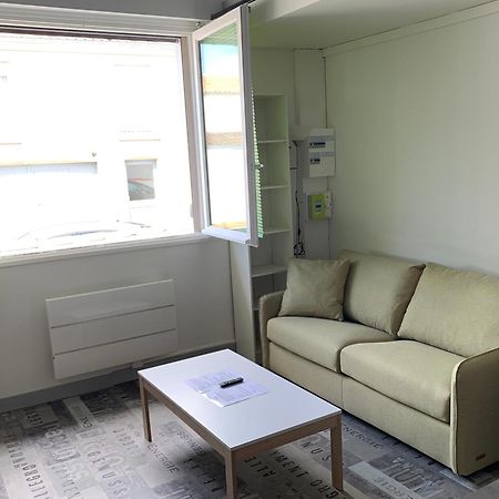 Appartement Tout Confort En Mezzanine A 20Mn A Pied Du Centre-Ville Avec Tv Et Wifi La Rochelle  Exteriör bild