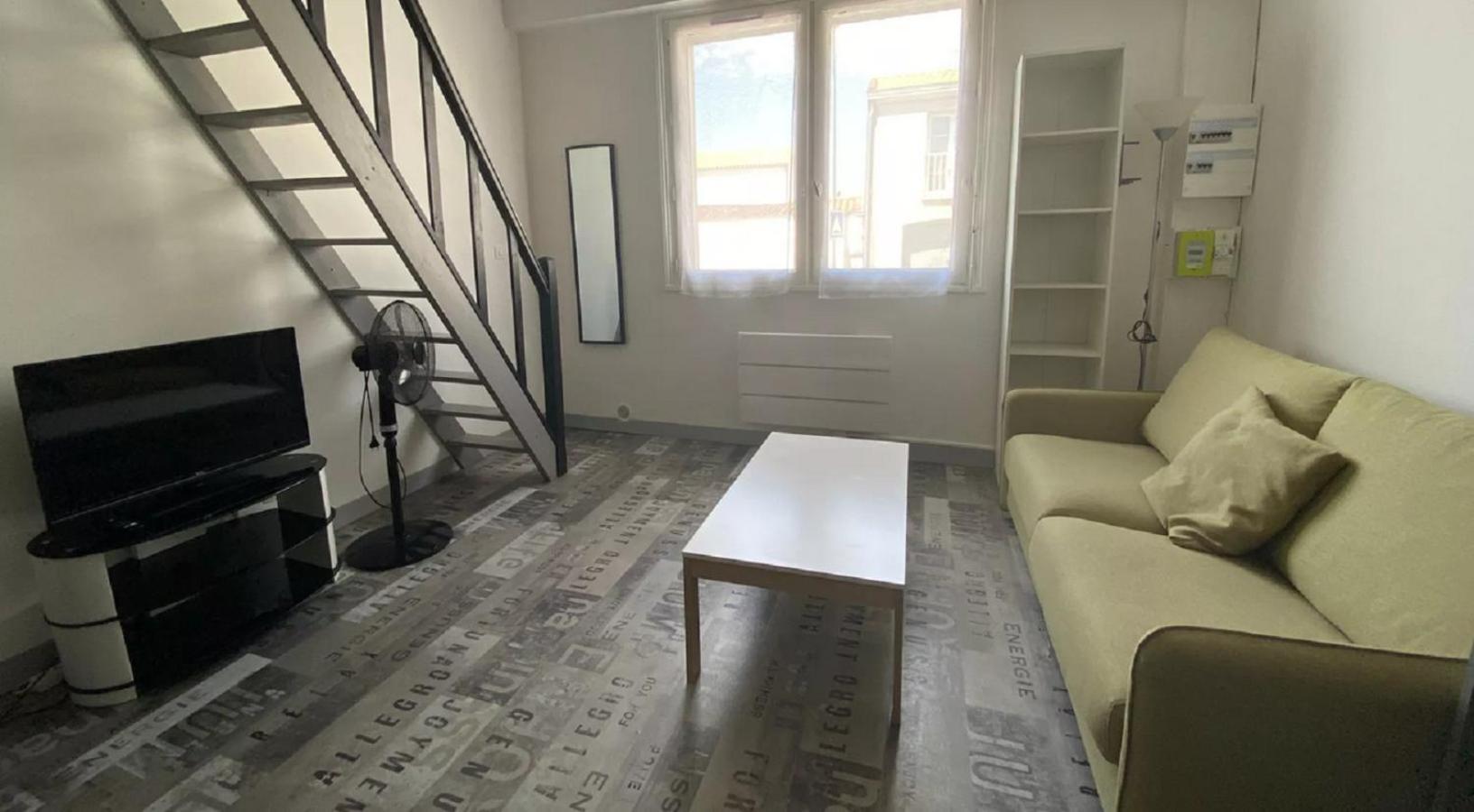 Appartement Tout Confort En Mezzanine A 20Mn A Pied Du Centre-Ville Avec Tv Et Wifi La Rochelle  Exteriör bild
